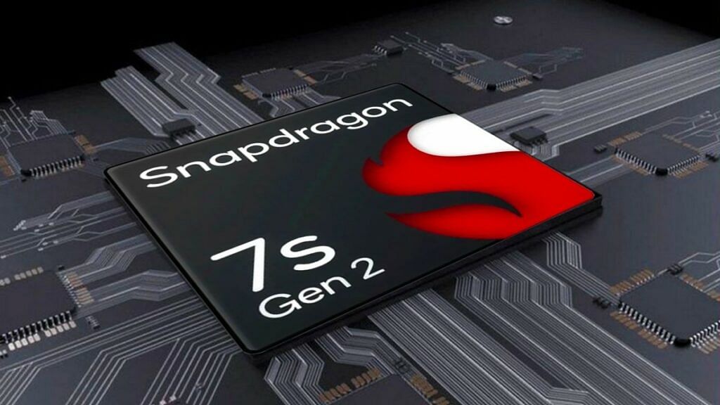 Spesifikasi Motorola Edge 2024 1