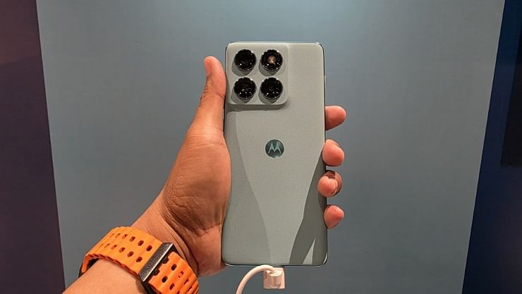 Motorola Luncurkan Edge 60 FUSION, Layar Lengkung Empat Sisi