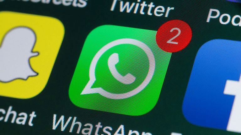 ciri-ciri whatsapp dihack banner