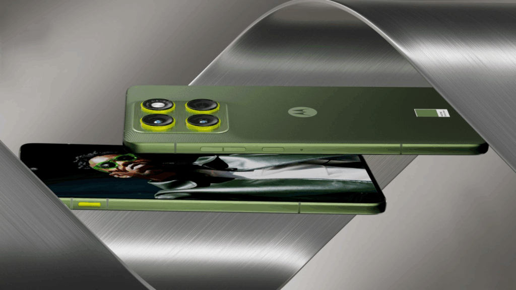 motorola edge 70 banner